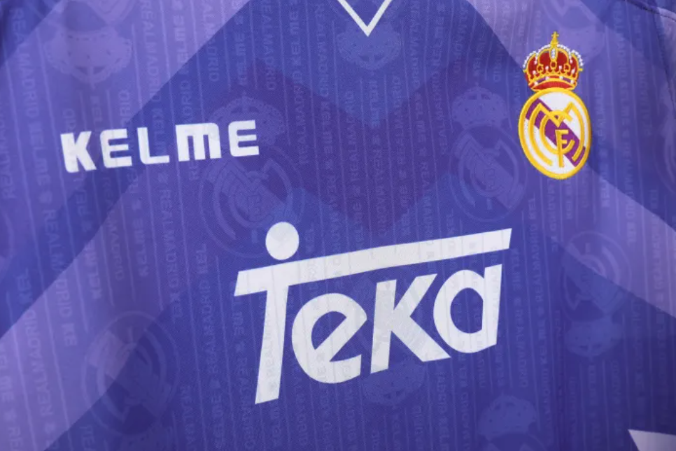 Real Madrid Away Retro Jersey 1996/97