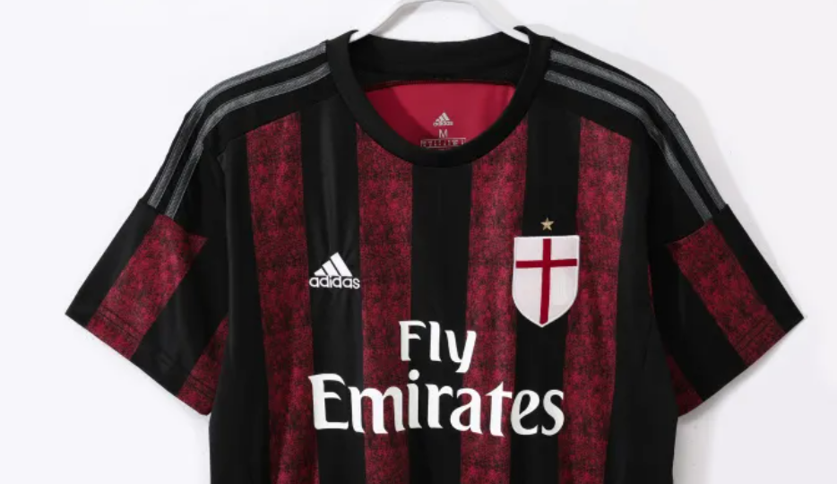 AC Milan Home Retro Jersey 2015/16