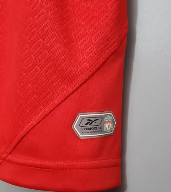 Liverpool Home Retro Jersey 04/05
