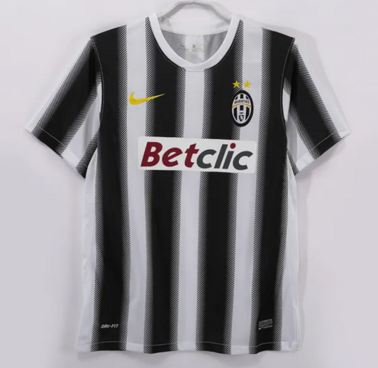Juventus Home Retro Jersey 2011/12